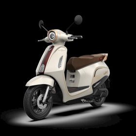 VinFast Evo Grand Limited màu Trắng Sữa